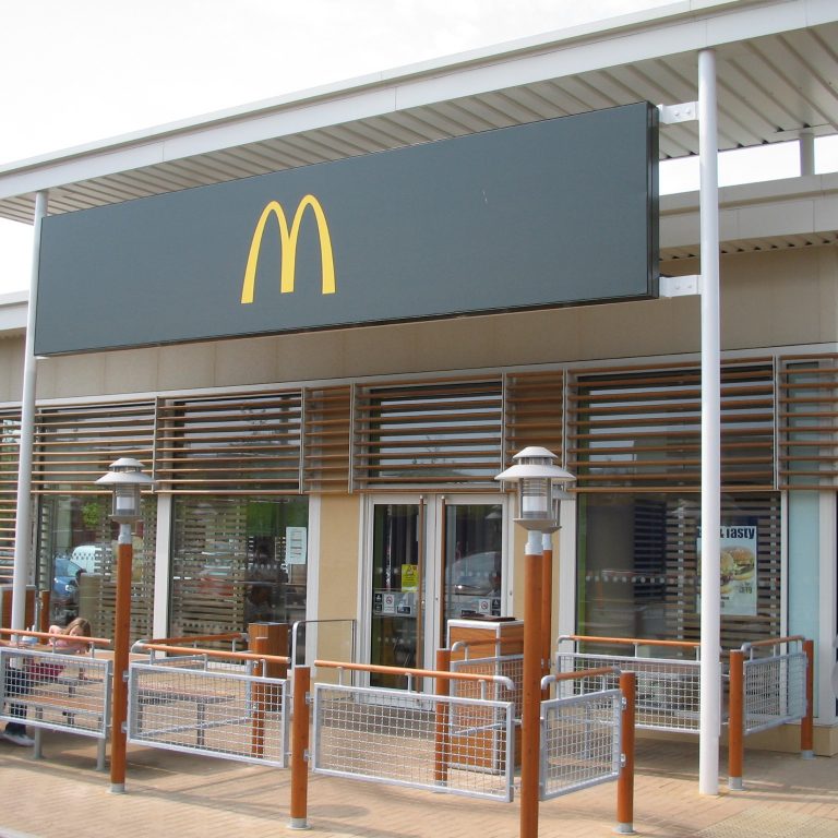 McDonalds, Tollgate 001